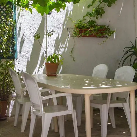 Patio Da Laranjeira * Tomar