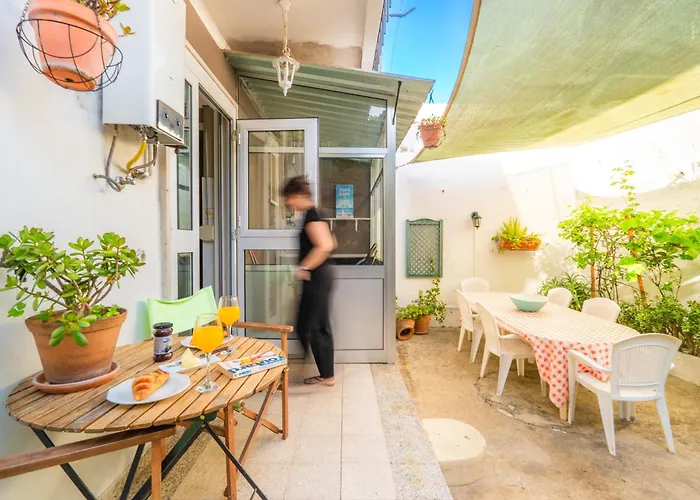 Patio Da Laranjeira *